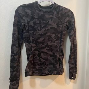 Lululemon pullover